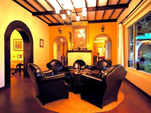Mount Meru Game Lodge & Sanctuary - Lounge